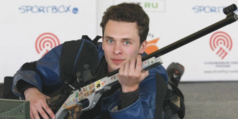 Сергей Каменский выиграл Всероссийские соревнования по стрельбе из малокалиберной винтовки.
