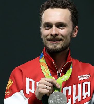 Сергей Каменский – серебряный призёр Всероссийских соревнований в стрельбе из малокалиберной винтовки с трёх позиций.