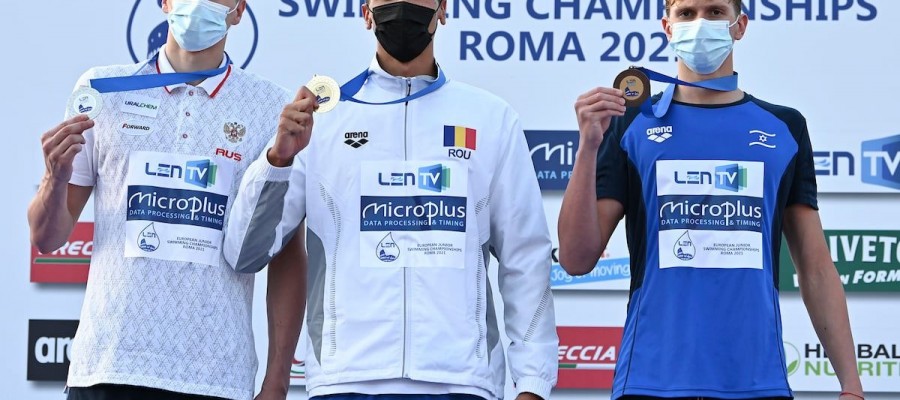 Барнаулец Никита Черноусов стал серебряным призером юниорского первенства Европы на дистанции 50 м вольным стилем